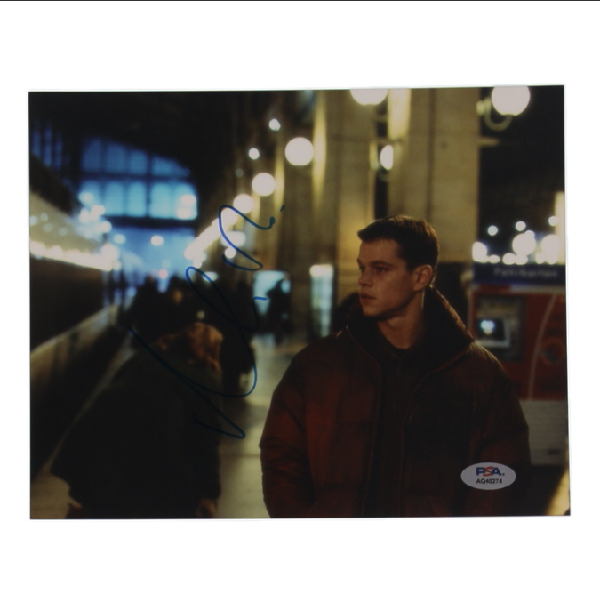 Matt Damon Signed "The Bourne Identity" 8x10 Photo - PSA