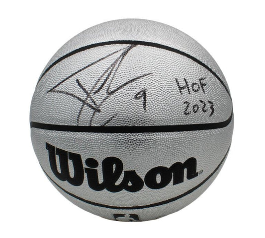 Tony Parker HOF 23 Autographed Wilson Platinum Basketball