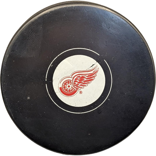 Detroit Red Wings Souvenir Hockey Puck NHL Officially Licensed InGlasCo
