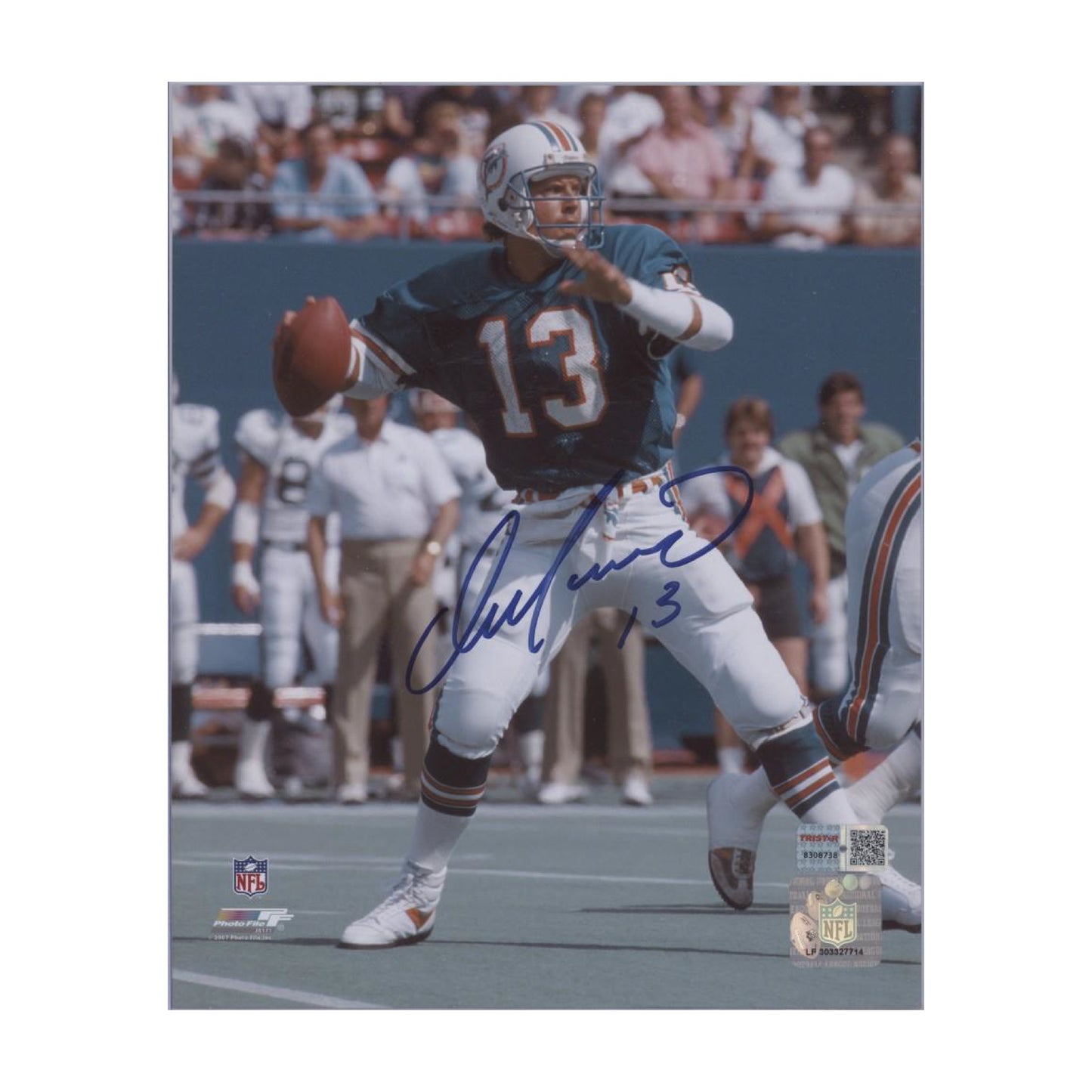 Dan Marino Autographed 8x10 Photograph - Tristar