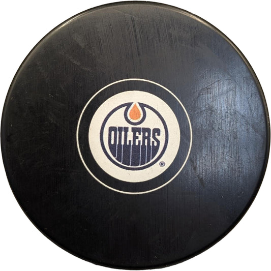 Edmonton Oilers Souvenir Hockey Puck NHL Officially Licensed InGlasCo