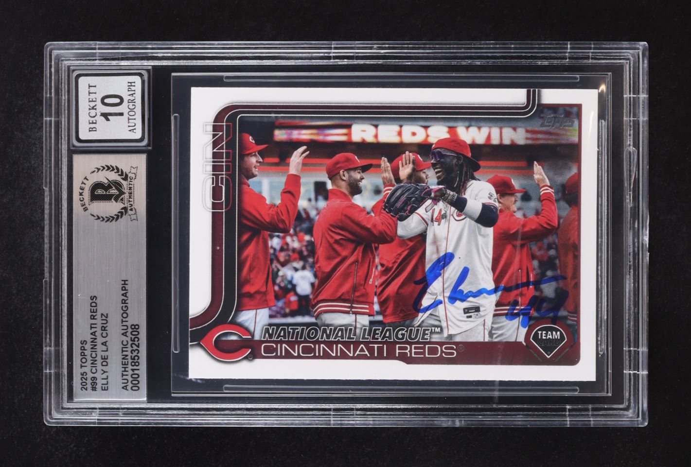 Elly De La Cruz Signed Reds 2025 Topps #99 (Beckett | Auto Grade BGS 10)